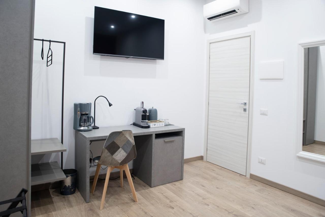 Catone Luxury Rooms ローマ エクステリア 写真